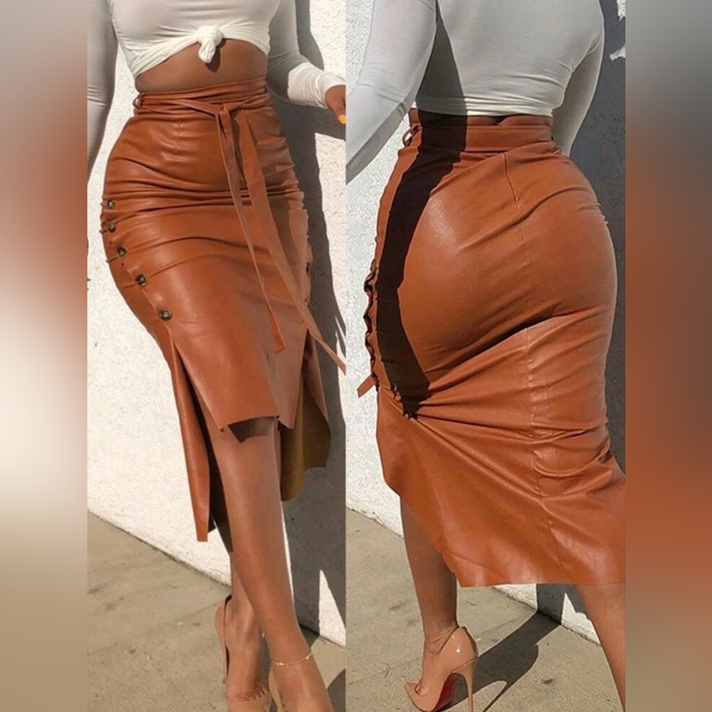 Asymmetrical faux leather split skirt w/ tie belt. NIB. Size XL 12